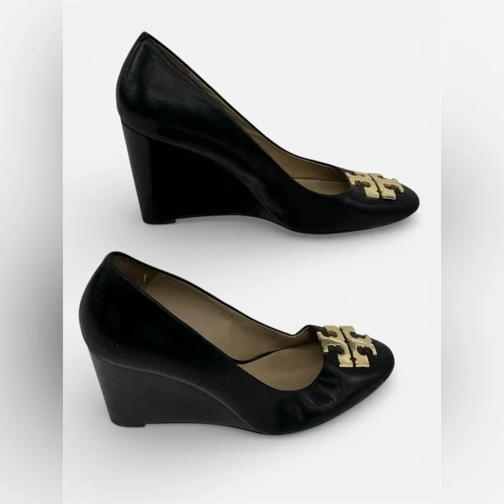 Tory Burch Black Leather Raleigh Round Toe Logo Wedge Pumps Size 6.5